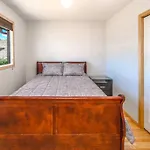 3Br2Ba Dbl Garage Home Fenced Yard Near Downtown And Yyc Pet Ok